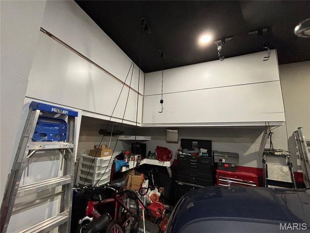 317 Palisades Court, St Charles, MO 63301