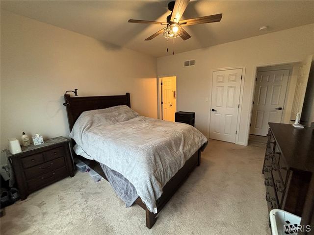 317 Palisades Court, St Charles, MO 63301