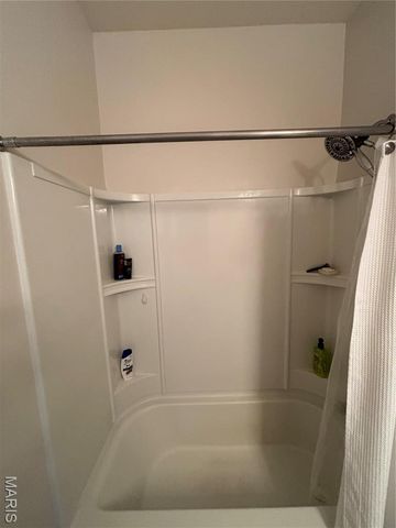 317 Palisades Court, St Charles, MO 63301