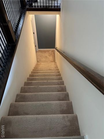 317 Palisades Court, St Charles, MO 63301