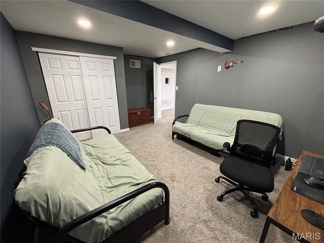 317 Palisades Court, St Charles, MO 63301