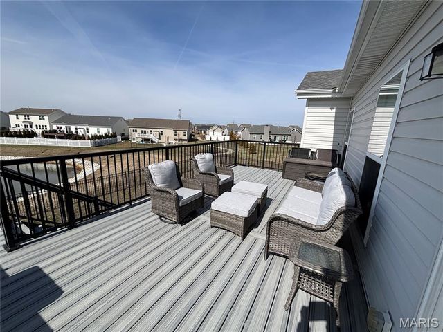 317 Palisades Court, St Charles, MO 63301