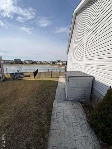 317 Palisades Court, St Charles, MO 63301