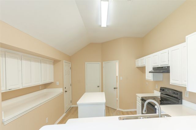 1723 Preston On The Lake Boulevard, Little Elm, TX 75068
