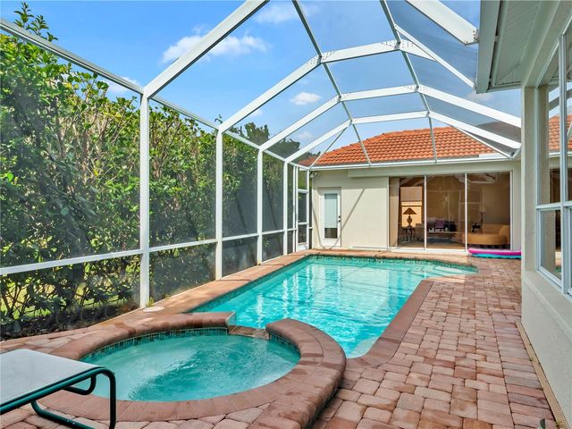 8870 HUNTINGTON POINTE DRIVE, Sarasota, FL 34238