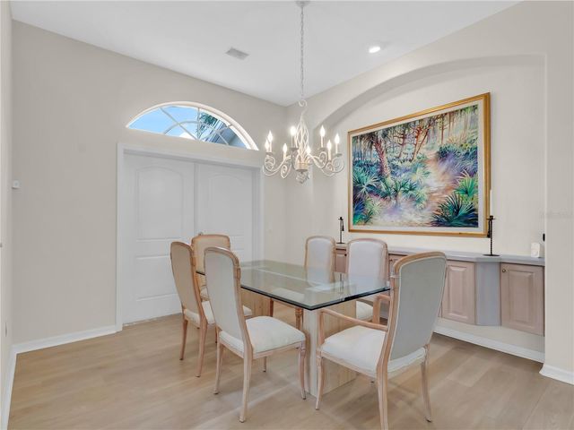 8870 HUNTINGTON POINTE DRIVE, Sarasota, FL 34238