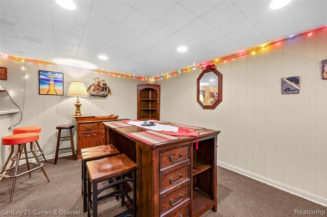 8423 Norborne Avenue, Dearborn Heights, MI 48127