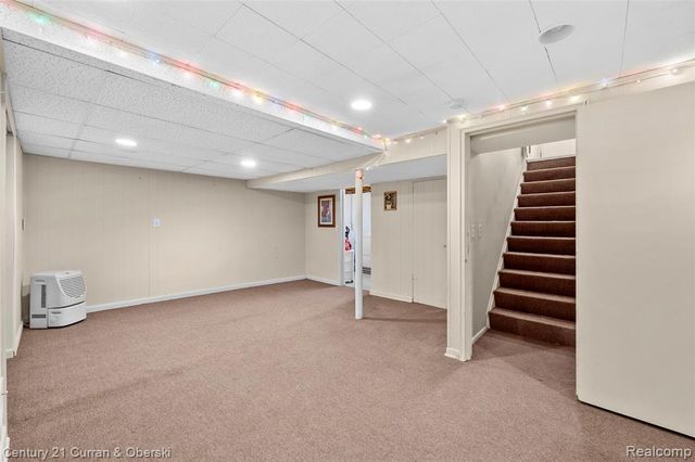 8423 Norborne Avenue, Dearborn Heights, MI 48127