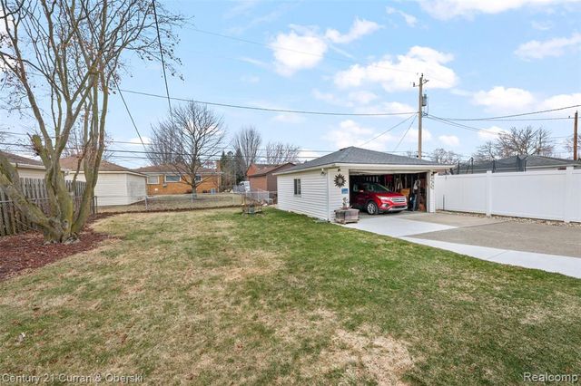 8423 Norborne Avenue, Dearborn Heights, MI 48127