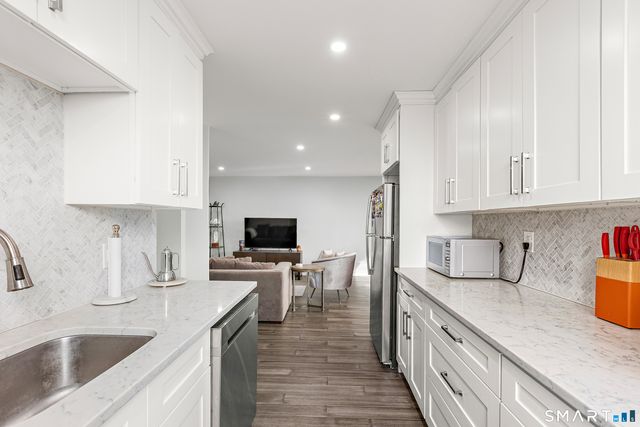 444 Bedford Street APT 8F, Stamford, CT 06901