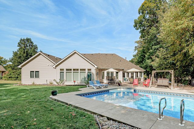 986 W Ryan Road, Columbia City, IN 46725