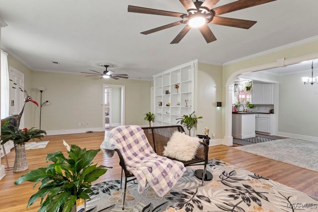 11 Calhoun Road, Montgomery, AL 36109