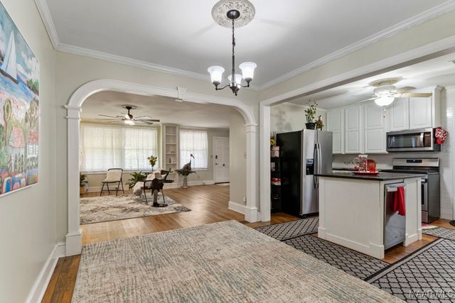 11 Calhoun Road, Montgomery, AL 36109