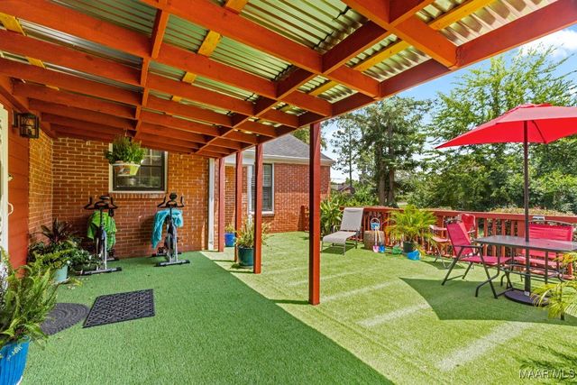 11 Calhoun Road, Montgomery, AL 36109