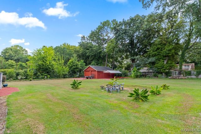 11 Calhoun Road, Montgomery, AL 36109