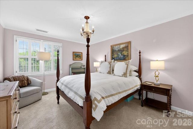 202 Perrin Place, Charlotte, NC 28207