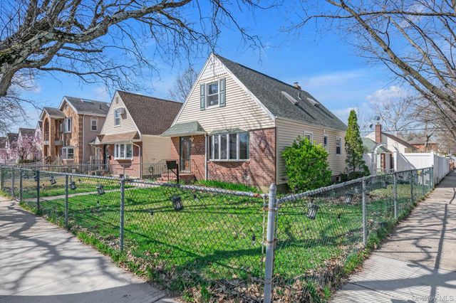 80-04 268th Street, Glen Oaks, NY 11004