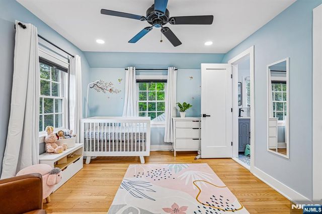 75 S Highwood Avenue, Glen Rock, NJ 07452