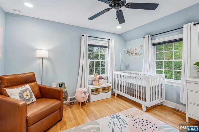 75 S Highwood Avenue, Glen Rock, NJ 07452