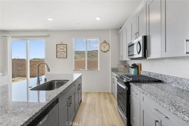 31847 Woodbank, Winchester, CA 92596