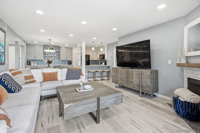 6717 Friars Rd 74, San Diego, CA 92108