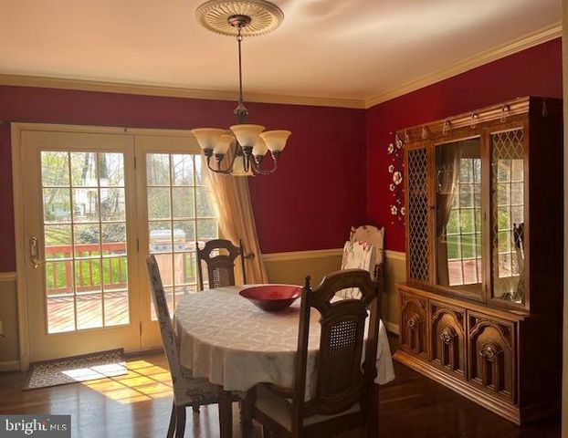 9113 DONNA DEAN DR, Springfield, VA 22153