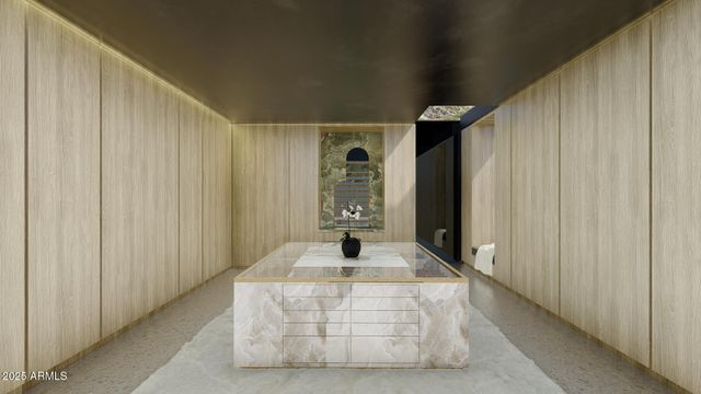 5719 E Starlight Way, Paradise Valley, AZ 85253