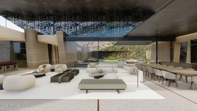 5719 E Starlight Way, Paradise Valley, AZ 85253