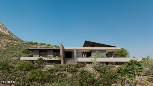 5719 E Starlight Way, Paradise Valley, AZ 85253