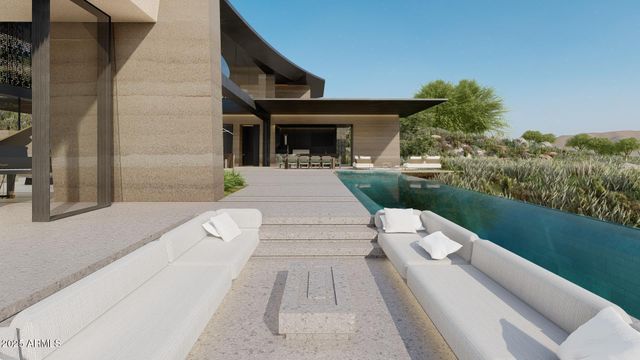 5719 E Starlight Way, Paradise Valley, AZ 85253