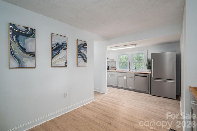 109 Riverside Drive, Cramerton, NC 28032