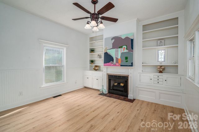 109 Riverside Drive, Cramerton, NC 28032