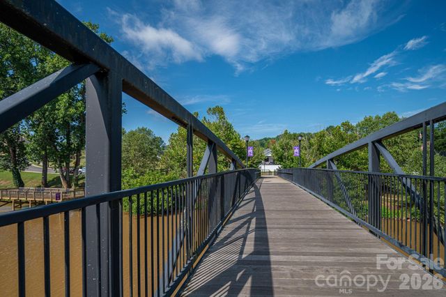 109 Riverside Drive, Cramerton, NC 28032