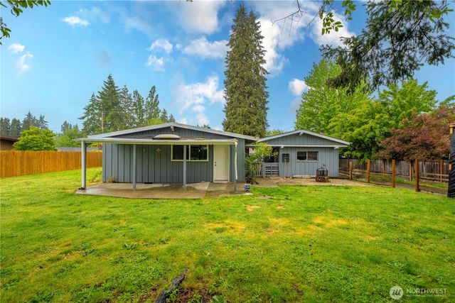 8909 Hipkins Road SW, Lakewood, WA 98498