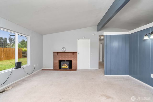8909 Hipkins Road SW, Lakewood, WA 98498