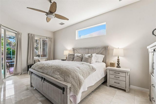 19104 NATURE PALM LANE, Tampa, FL 33647