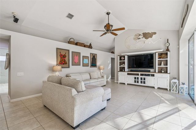 19104 NATURE PALM LANE, Tampa, FL 33647