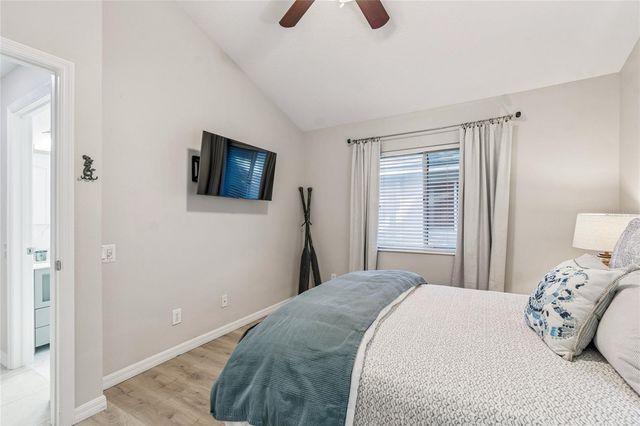 19104 NATURE PALM LANE, Tampa, FL 33647