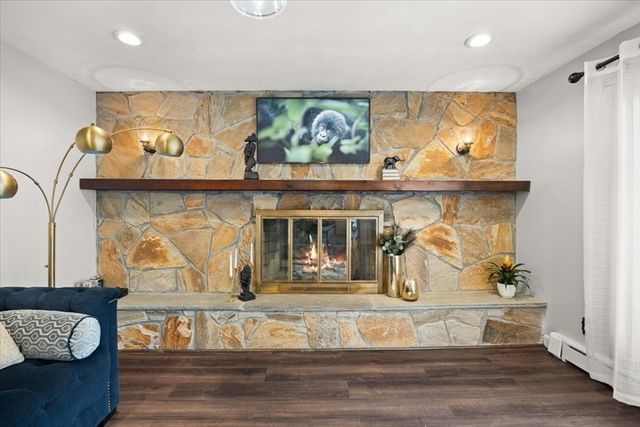 941 Bartlett St, New Bedford, MA 02745