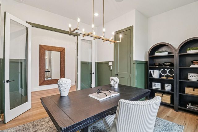 612 Deep Sands Drive, Waller, TX 77447