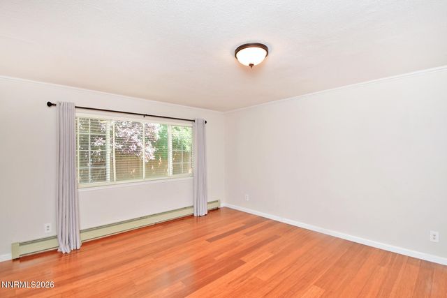1014 W Winnie Lane, Carson City, NV 89703