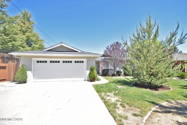 1014 W Winnie Lane, Carson City, NV 89703