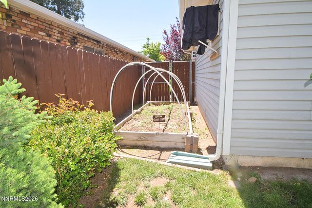 1014 W Winnie Lane, Carson City, NV 89703