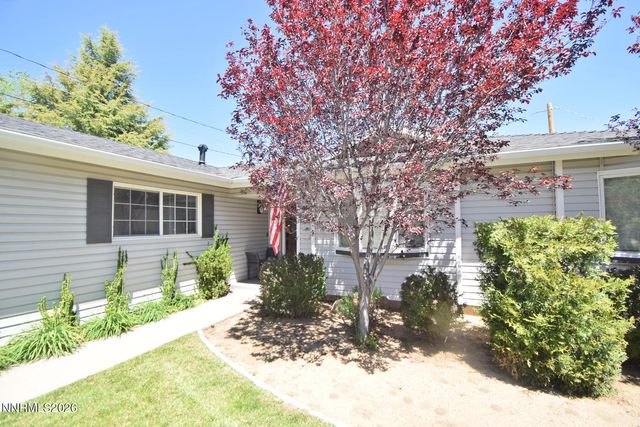1014 W Winnie Lane, Carson City, NV 89703