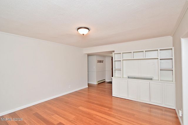1014 W Winnie Lane, Carson City, NV 89703