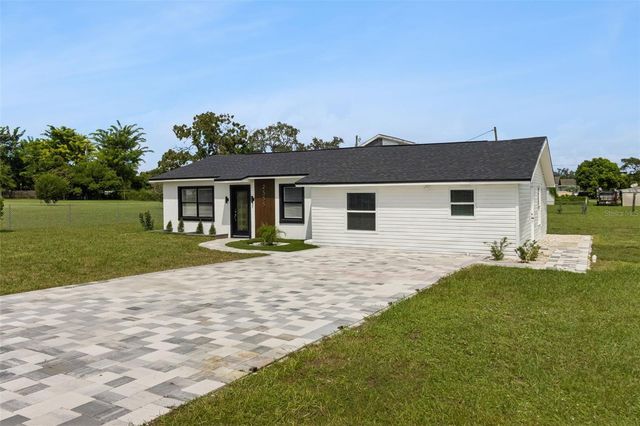2555 MAPLE AVENUE, Lake Wales, FL 33898