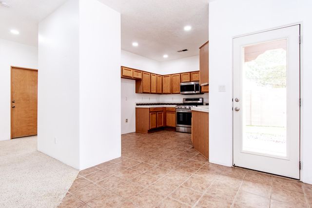 10315 Pintura Place NW, Albuquerque, NM 87114