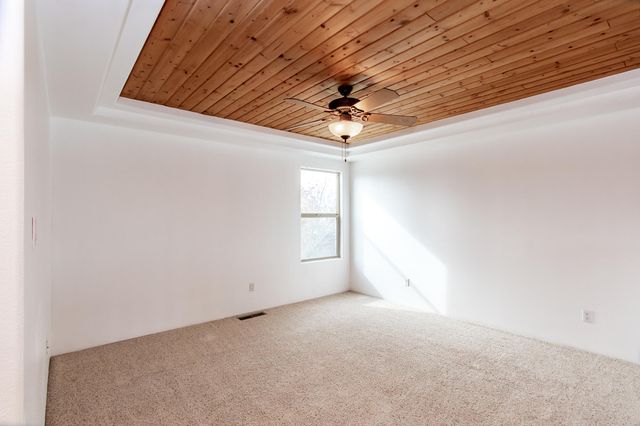 10315 Pintura Place NW, Albuquerque, NM 87114