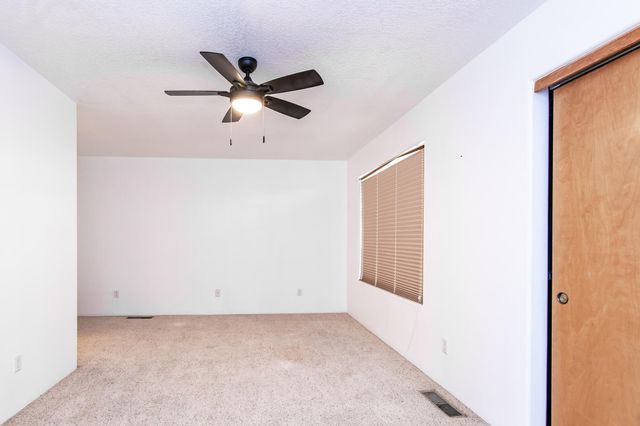 10315 Pintura Place NW, Albuquerque, NM 87114