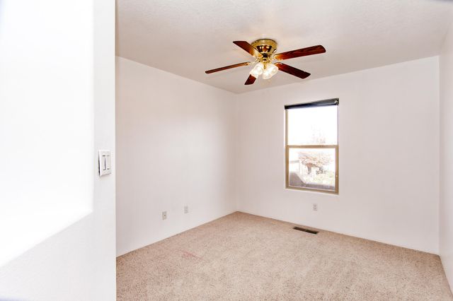 10315 Pintura Place NW, Albuquerque, NM 87114